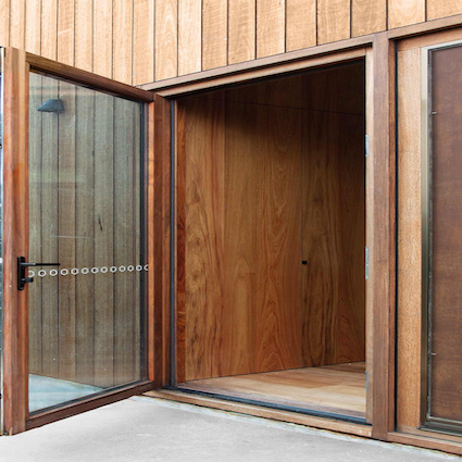 Bautechnik_TimberCurtainWall_SpottedGum _MtMartha_2.2